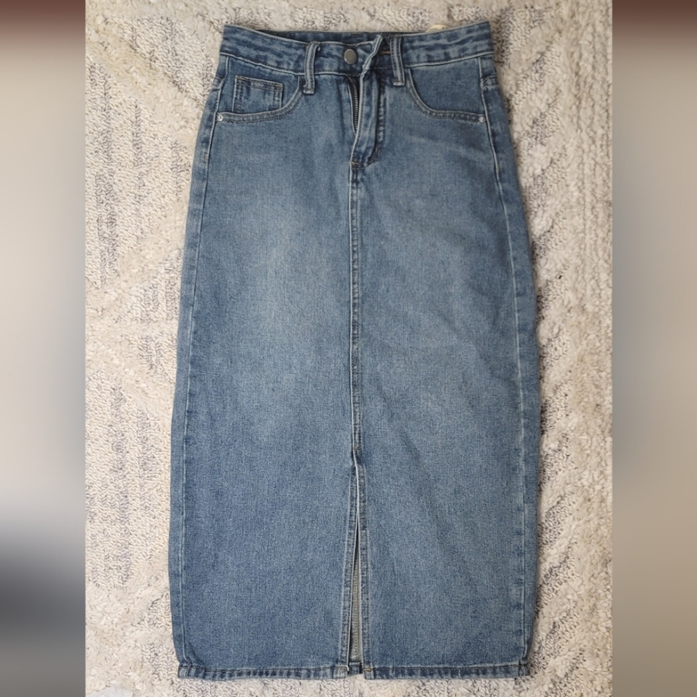 Denim Midi Pencil Skirt